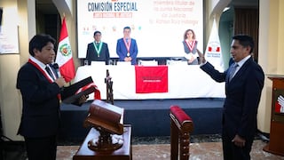 Rafael Ruiz Hidalgo juró como nuevo miembro titular de la JNJ
