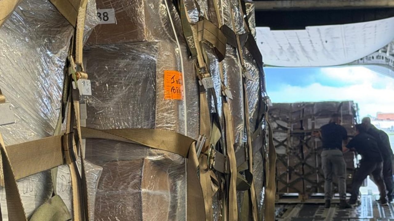 EE.UU. traslada en avión 45 toneladas de droga decomisada en Costa Rica para su destrucción. Foto: Us Embassy San Jose.