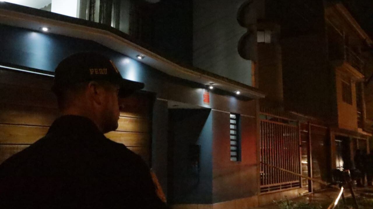 Asimismo, exigieron a las autoridades encargadas de la investigación del delito para que desplieguen los actos necesarios para determinar a los responsables. (Foto: Vanessa Hordyj)