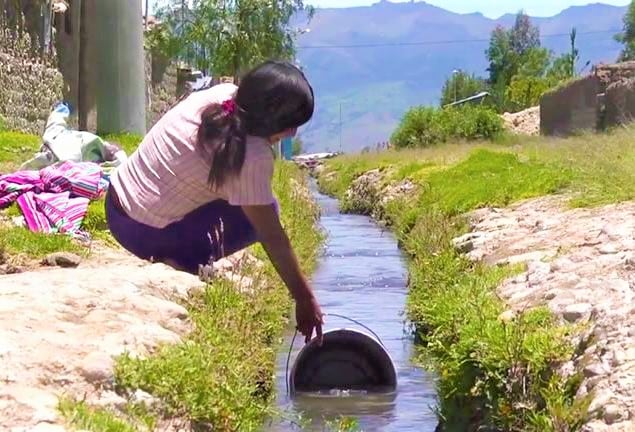 La Defensoría del Pueblo exige medidas frente a los altos valores de arsénico y magnesio en el agua que consumen a diario.