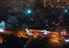 San Juan de Miraflores: Confinan voraz incendio en Pamplona Alta y reportan más de 300 damnificados