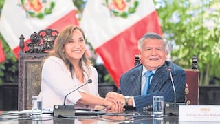 César Acuña niega que acapare más poder en el Gobierno Central