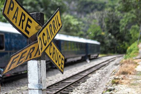 Cusco: suspenden trenes entre Cusco y Ollantaytambo por paro en Anta