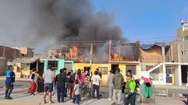 Chincha: incendio arrasa con cuatro viviendas en distrito de Pueblo Nuevo  