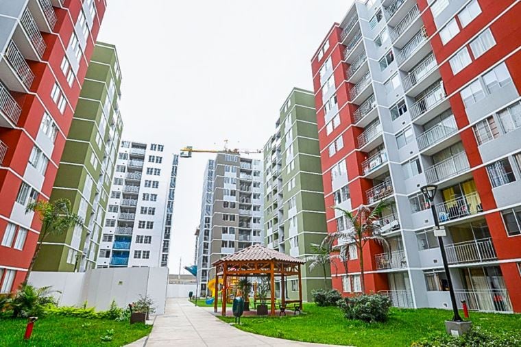 Las viviendas sociales que se construyen en el país tienen subsidio, tal como lo es el programa Techo Propio del Fondo Mivivienda que otorga Bonos Familiares Habitacionales.