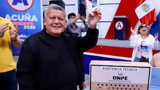 César Acuña arremete contra fiscales