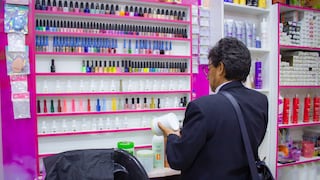 Huancayo: Sancionan 10 salones de belleza por insumos caducados