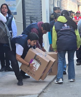 El 5% de actas observadas en la ODPE de José Luis Bustamante y Rivero en Arequipa (Foto: Yunsu Pariapaza/@photo.gec)