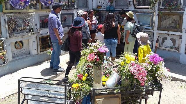 Día de la Madre: prohíben el ingreso de bandas musicales y cantantes al cementerio La Apacheta en Arequipa (VIDEO)