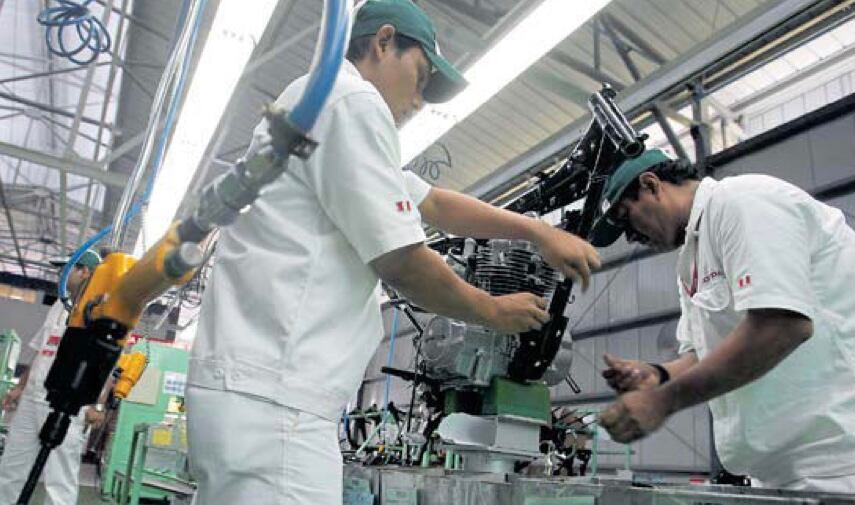 Menos empleo perjudica a la población laboral. (Foto: GEC)