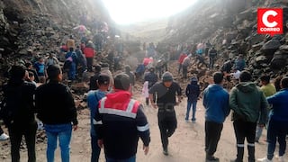 Huancavelica: Decenas de pobladores y maquinaria pesada ayudan a liberar la vía Libertadores