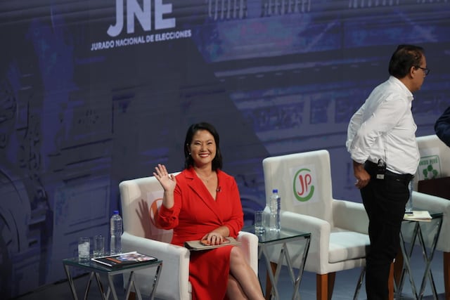 El lado B del quinto día de debate presidencial 2026 (Fotos: GEC)