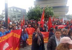 Junín: Trabajadores de educación exigen el pago de S/1560