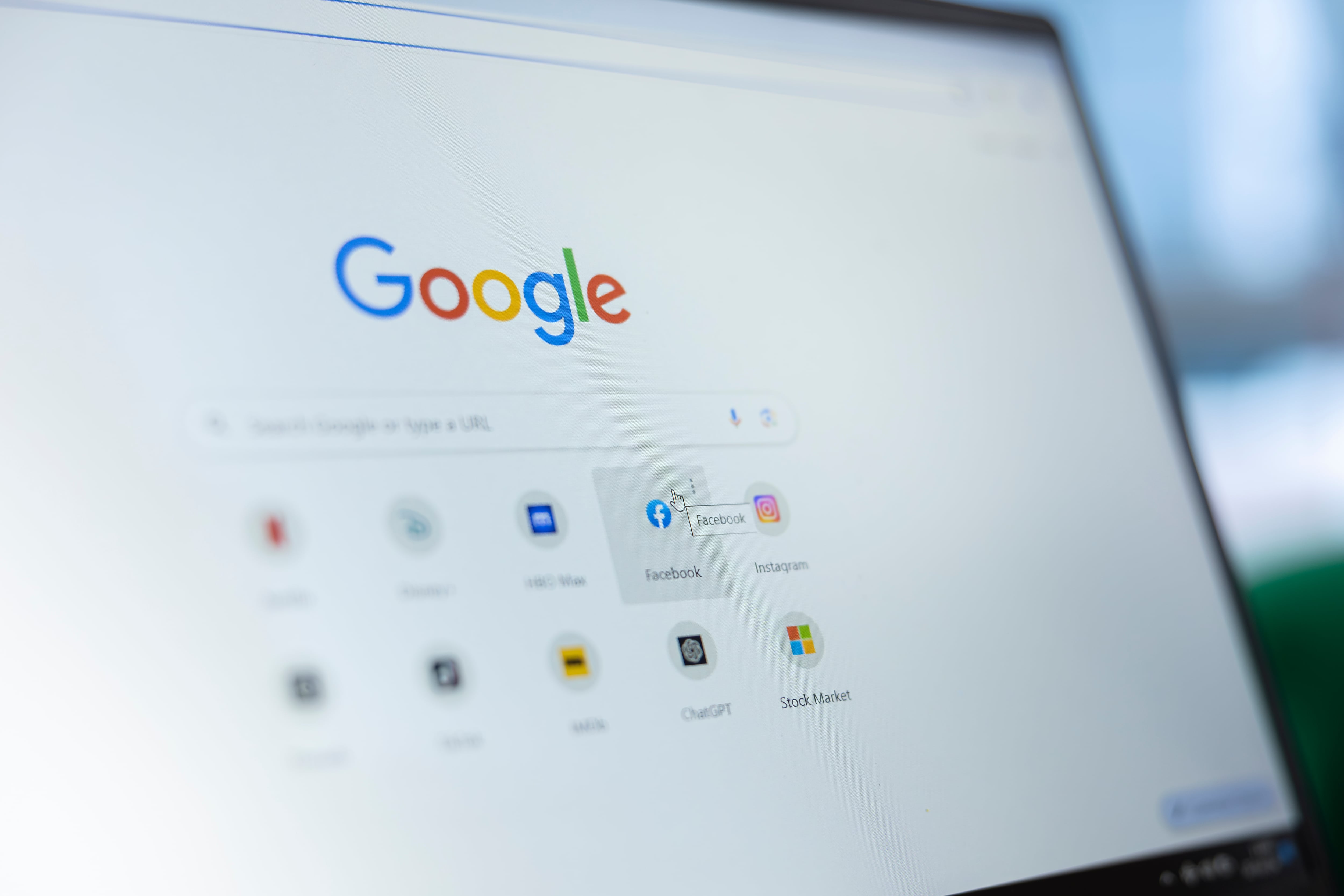 Datos de Google muestran que los ciudadanos priorizan consultas logísticas y normativas en la recta final del proceso electoral. (Foto: Freepick)