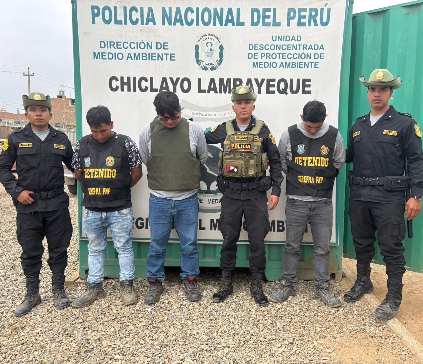 Detenidos afrontarán proceso ante el Ministerio Público.