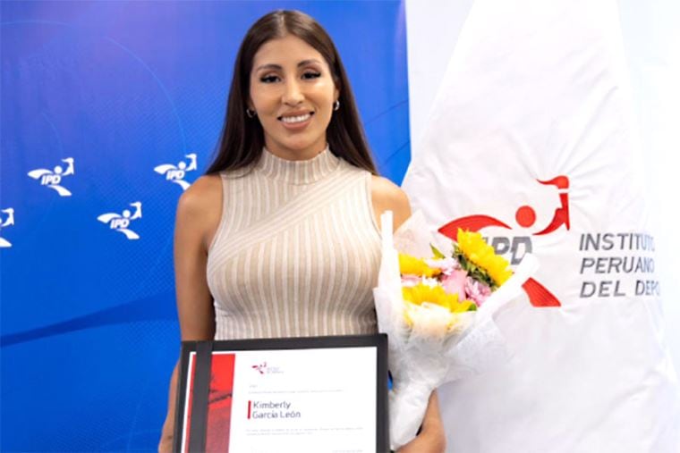 La atleta peruana fue distinguida por su reciente triunfo internacional y proyecta nuevos retos rumbo a Lima 2027 y Los Ángeles 2028. (Foto: IPD)
