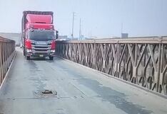 Municipalidad de Ate cierra puente Santa Clara por presentar enormes forados y daños