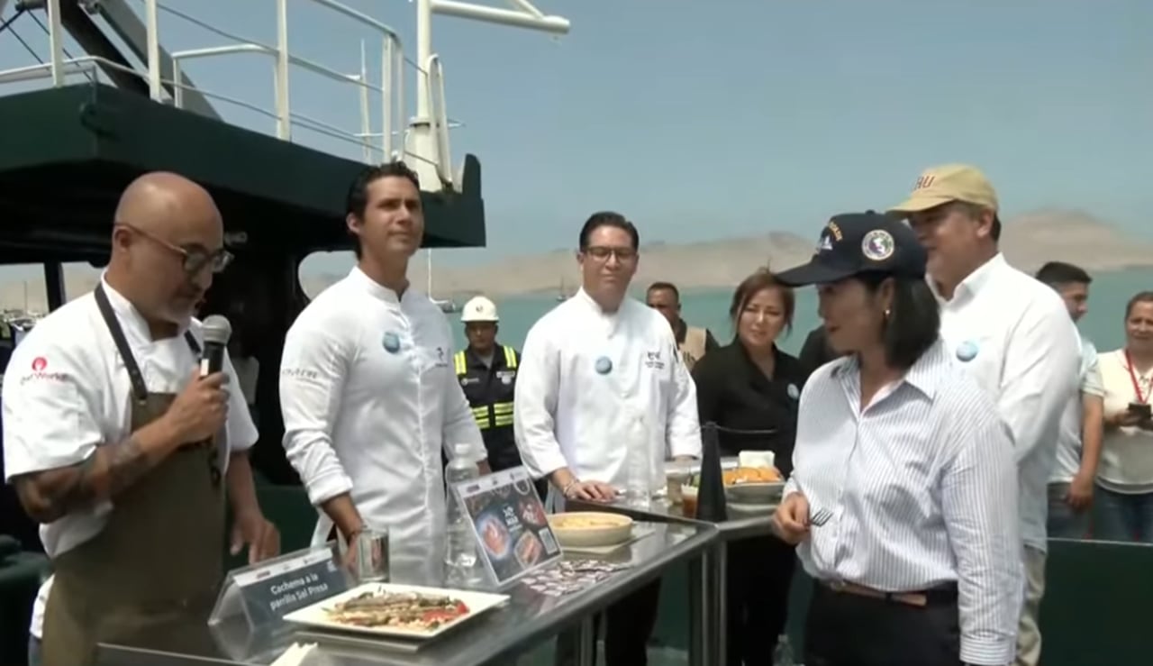 Presidenta Keiko Fujimori participa en lanzamiento del recetario "Mar de oportunidades"