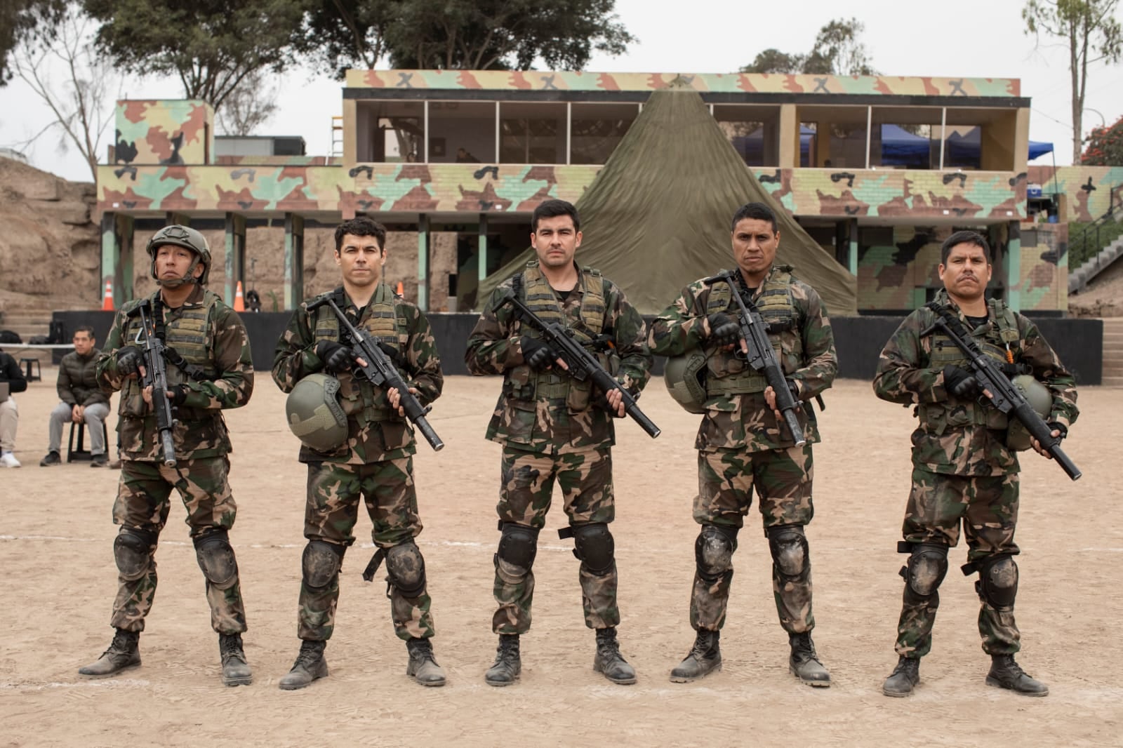 Gracias a su impresionante acogida, el filme se posiciona entre los cinco largometrajes más vistos en la historia del cine peruano.