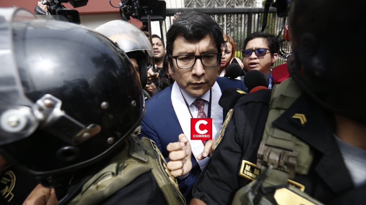 Fiscalía concluye allanamiento en casa de Piero Corvetto tras más de 5 horas de diligencia. Composición: Diario Correo.