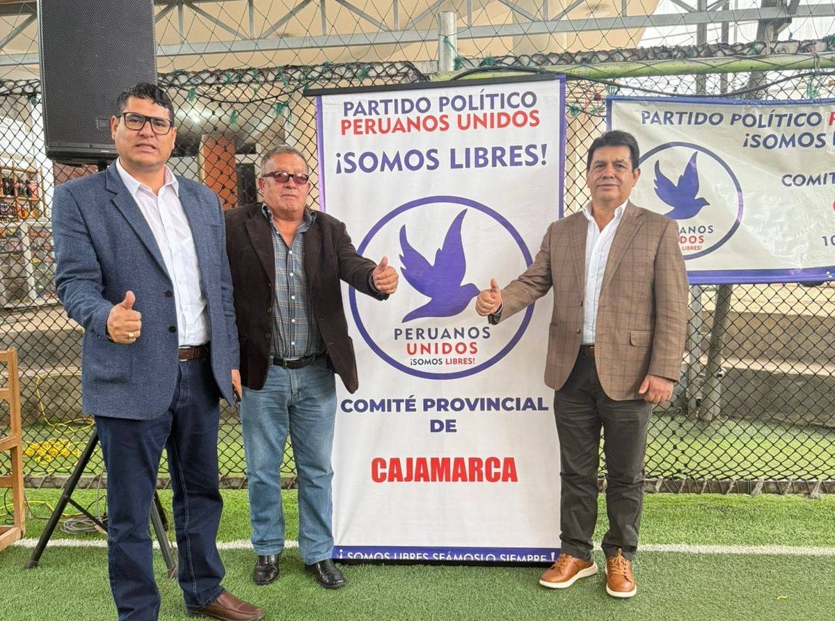 Tomás Gálvez en una reciente actividad de su partido. Foto: Facebook Elmer Fustamante Galvez