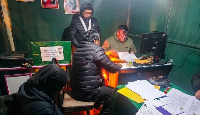 Puno: Detienen a dos policías tras ser acusados de pedir presunta coima de mil soles