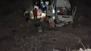 Nueve heridos dejó despiste de miniván en la carretera de Tacna a Tarata