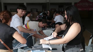 Elecciones presidenciales en Colombia: Cierran colegios electorales y empieza conteo de votos