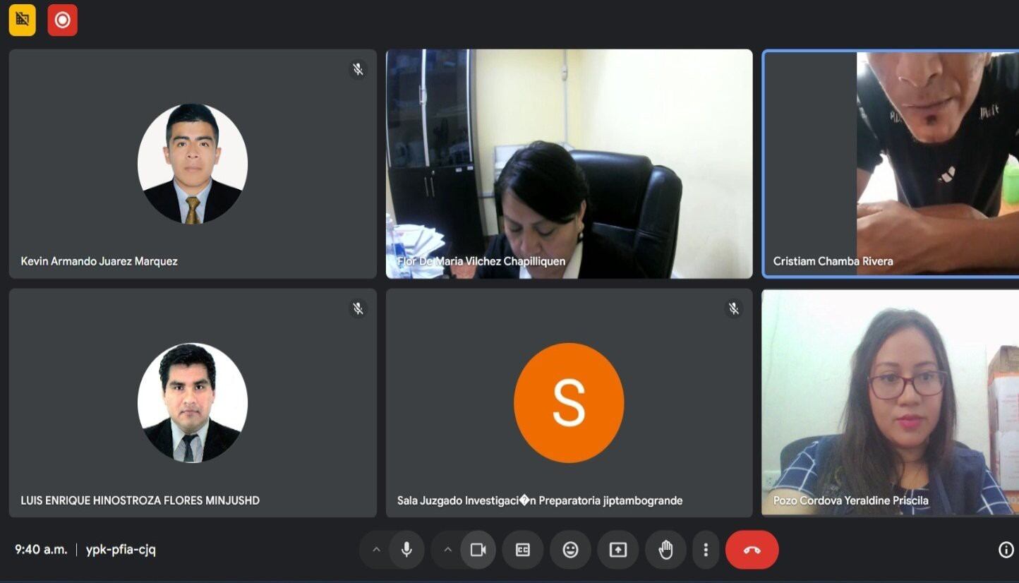 Acusan a sujeto de robar a tres personas