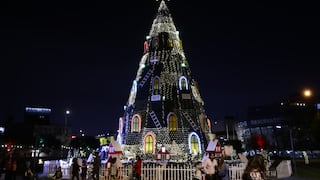 Espíritu navideño llena de color los parques de San Borja (FOTOS)
