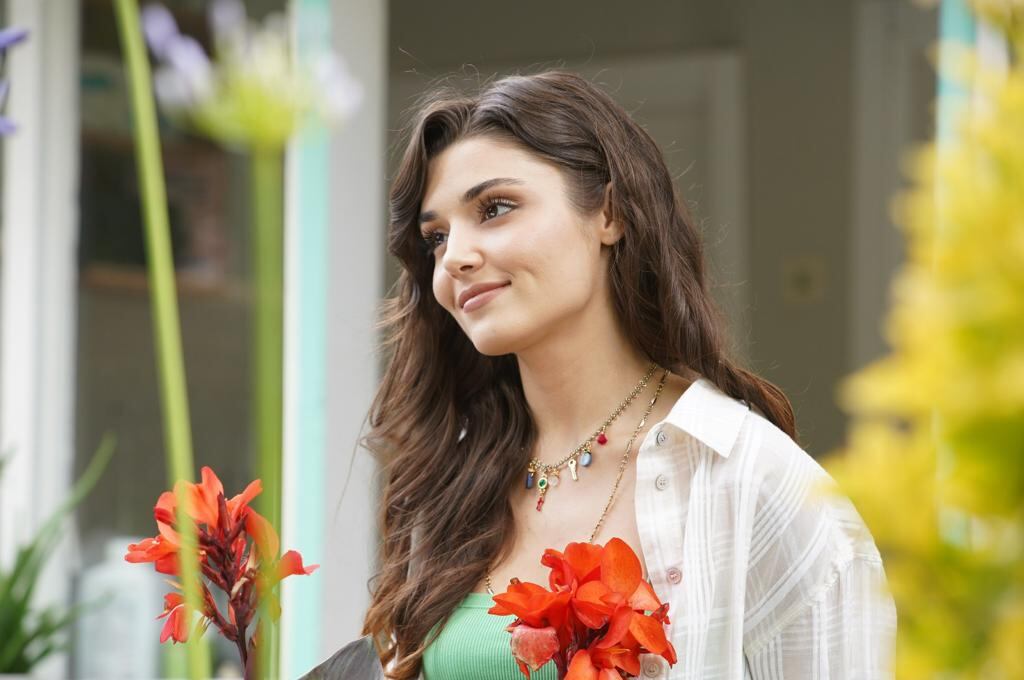 La historia de romance entre los personajes Eda Yıldız y Serkan Bolat conquistó más de 40 países y ahora llega a las pantallas peruanas