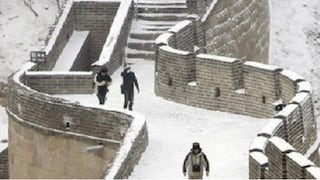 China: Fuertes nevadas dejan tres muertos en la Gran Muralla
