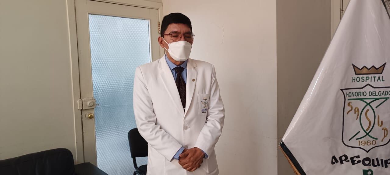 El director del hospital Honorio Delgado Espinoza, Alexis Urday. (Foto: Pedro Torres)