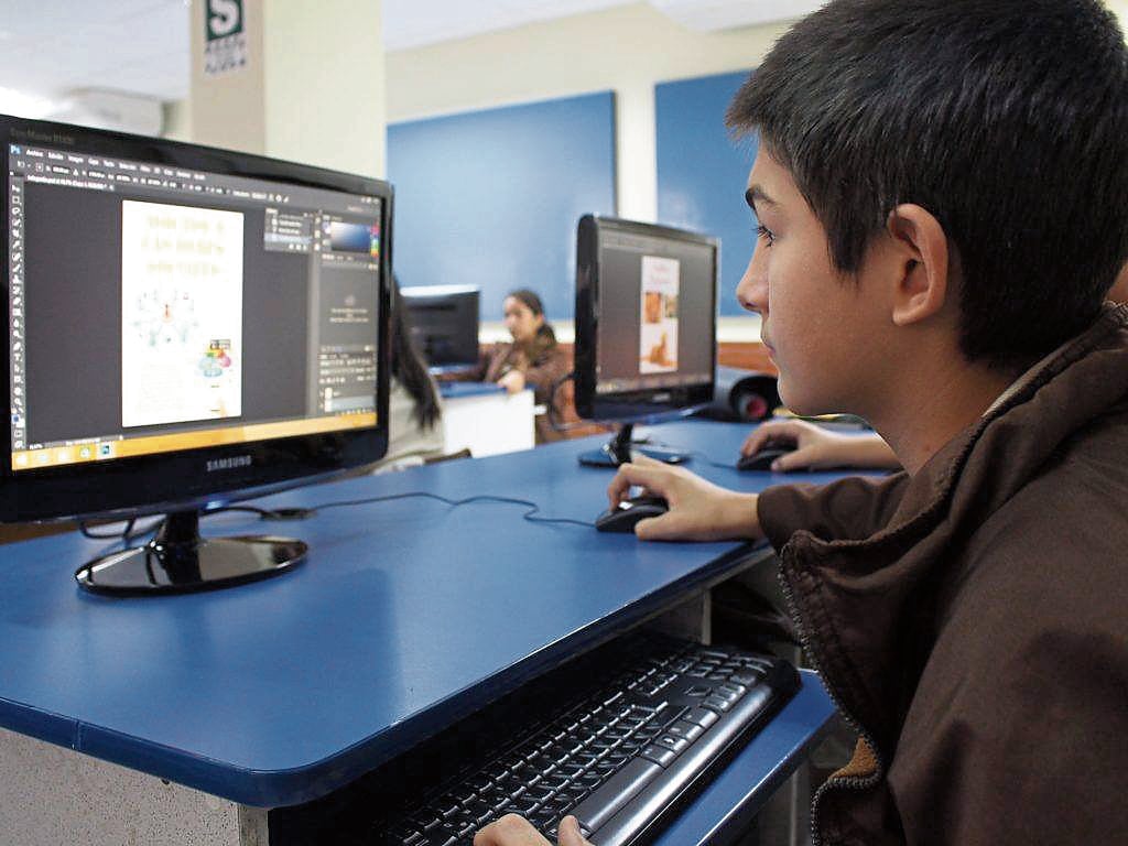 Jóvenes no acceden a una educación, según Ministerio de Trabajo