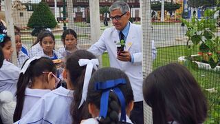 Brindan charlas sobre árbol de la Quina a estudiantes de Trujillo
