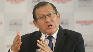 Eduardo Salhuana dice no renunciará a presidencia del Congreso, tras viaje a China pese a crisis