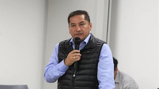 Concejo Municipal de Comas aprueba suspensión de Ulises Villegas por condena de seis años