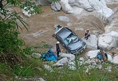 Tarma: camioneta al abismo y chofer resulta grave