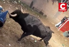 Joven queda grave tras ser embestido por toro durante festividad en Huancavelica