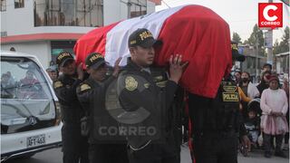 Cuerpo de policía asesinado en Satipo fue recibido con honores en su ciudad natal (FOTOS)