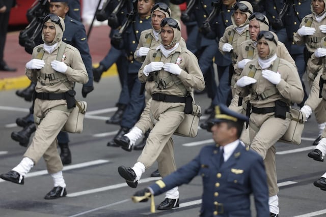 Gran Parada Militar en la Av. Brasil. Fotos: Julio Reaño /@photo.gec