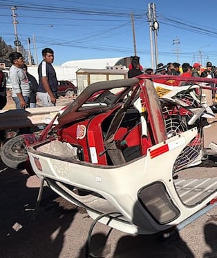 Puno: Dos fallecidos tras el choque de una combi y un mototaxi en Juliaca