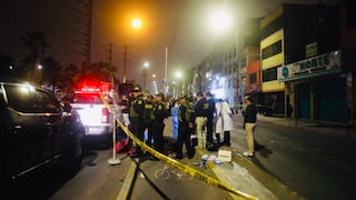 Delincuentes atacan a balazos a dueño de restaurante durante violento asalto en Los Olivos