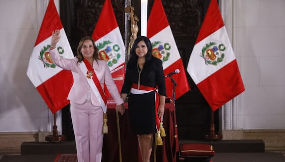 Presidenta Dina Boluarte toma juramento a nuevos ministros de Estado.
Fotos: Julio Reaño/@photo.gec