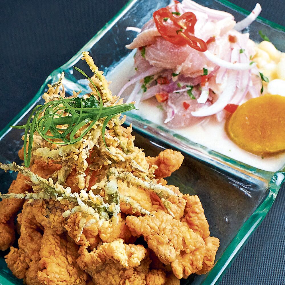 Déjese llevar por los platos recomendados del chef, donde encontrarán delicias como una pachamanca marina