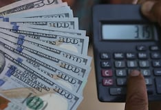 El dólar retrocedió ayer tras gran salto de 560 puntos básicos del martes