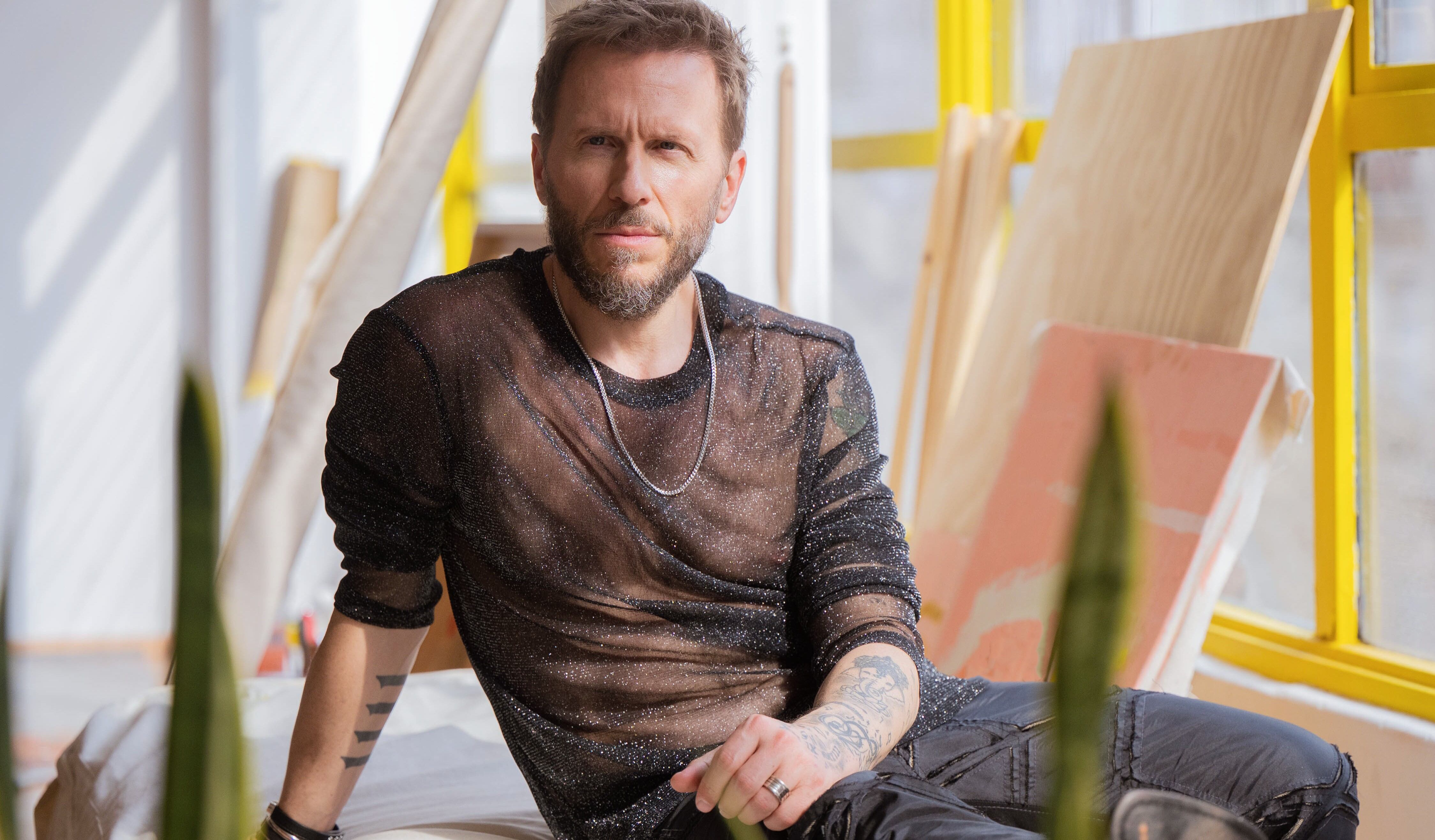 Este 12 de abril en el Teatro Canout, Noel Schajris ofrece un concierto.