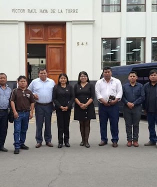 Alcaldes de centros poblados y representantes de Tacna viajaron a Lima. (Foto: Difusión)