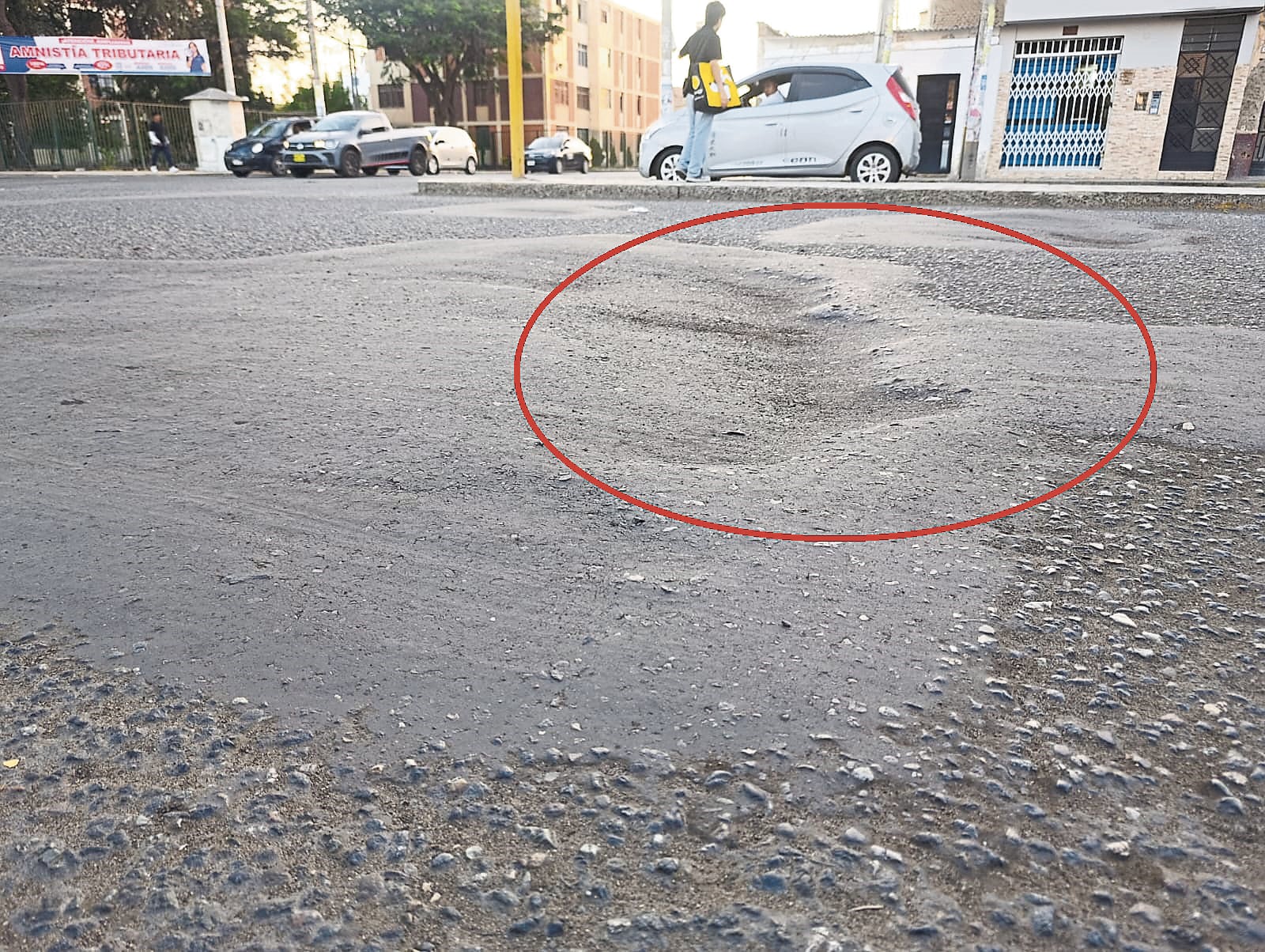 i esto no se corrige, el material empezará a deteriorarse más rápido en avenida José Leonardo Ortiz