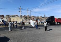 Protestas en Arequipa: Pobladores bloquean la carretera Panamericana Sur en La Joya